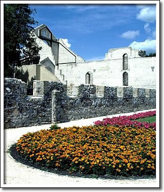 Ruines du monastère trappiste Rue du   Monastère, Saint-Norbert